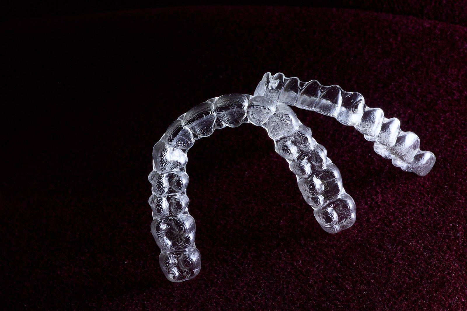 Aligneurs transparents