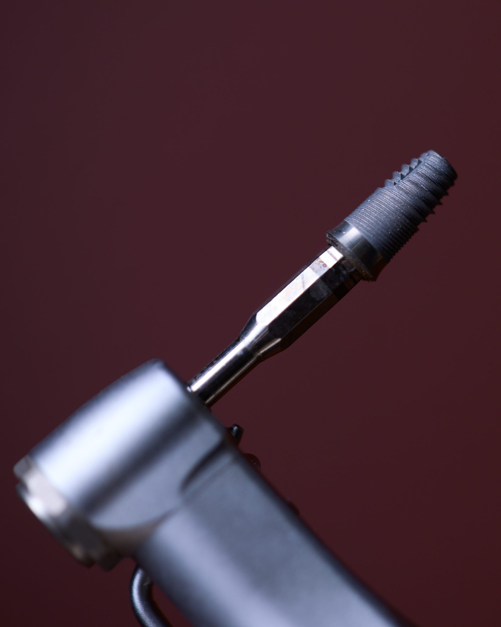 Implant sur dent unitaire