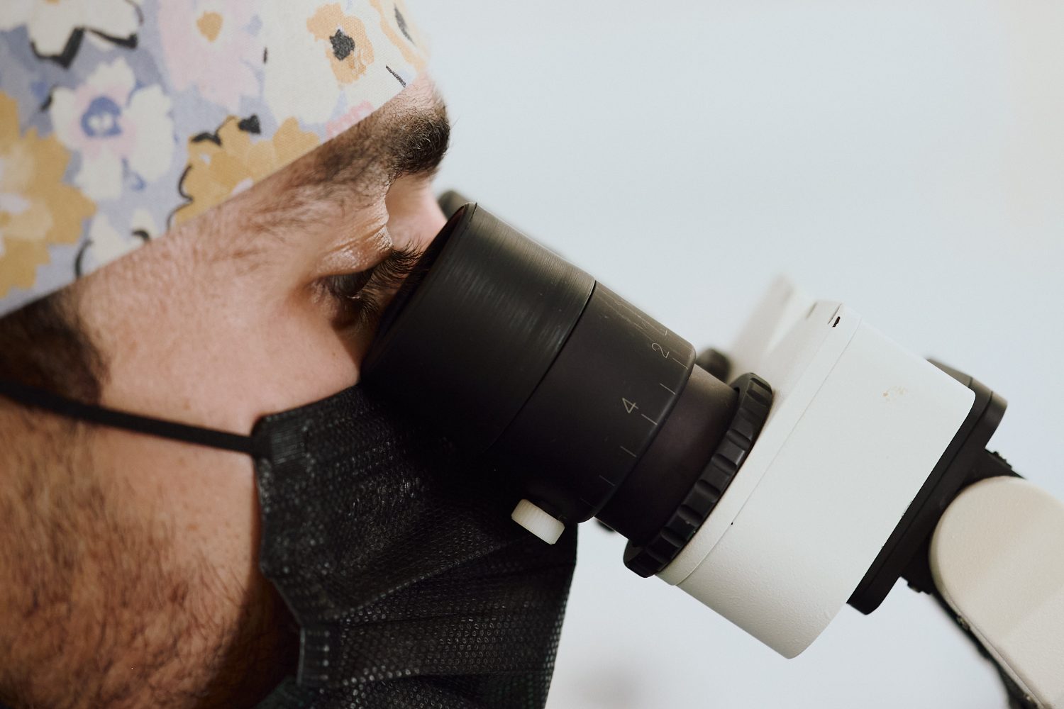 Endodontie sous microscope opératoire