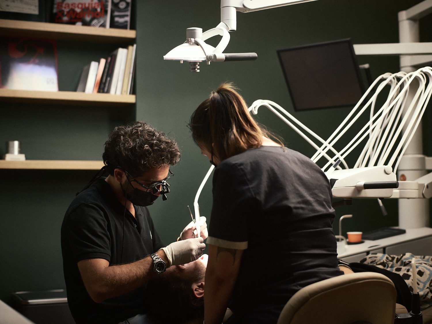 Soin parodontal au fauteuil